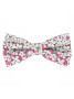 Pajarita liberty rosa con flores blancas jazmín