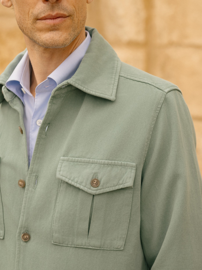 Sobrecamisa verde eucalipto lino y algodón Menorca
