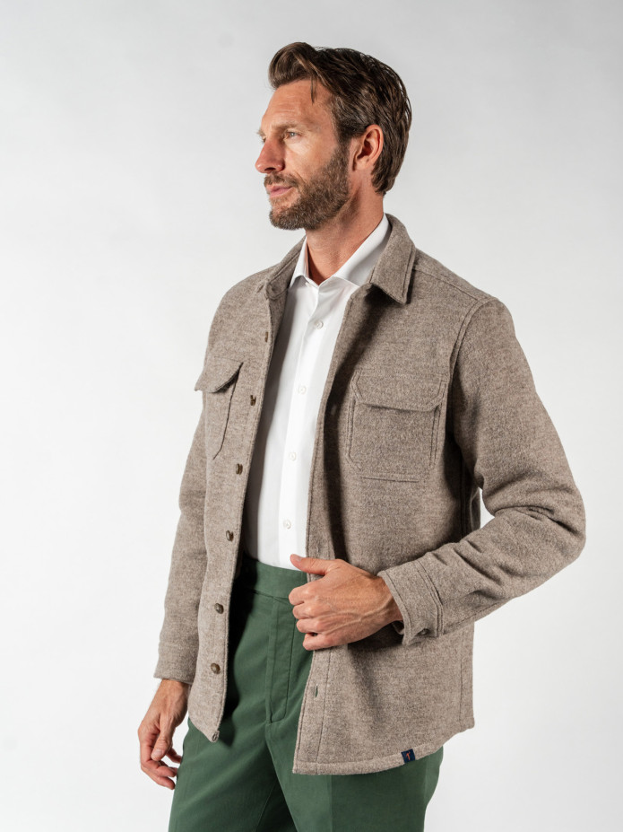 Sobrecamisa de lana hervida beige
