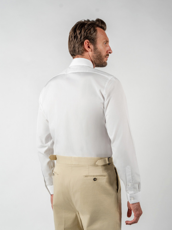 Camisa de cuello redondo en popelina blanca