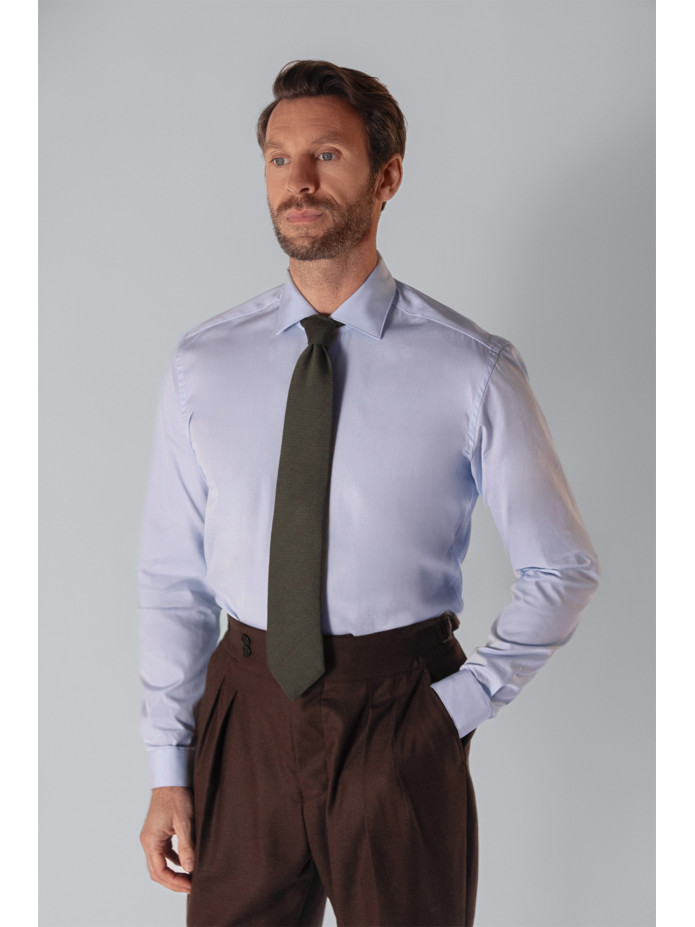 Corbata de lana verde oliva con espiguilla
