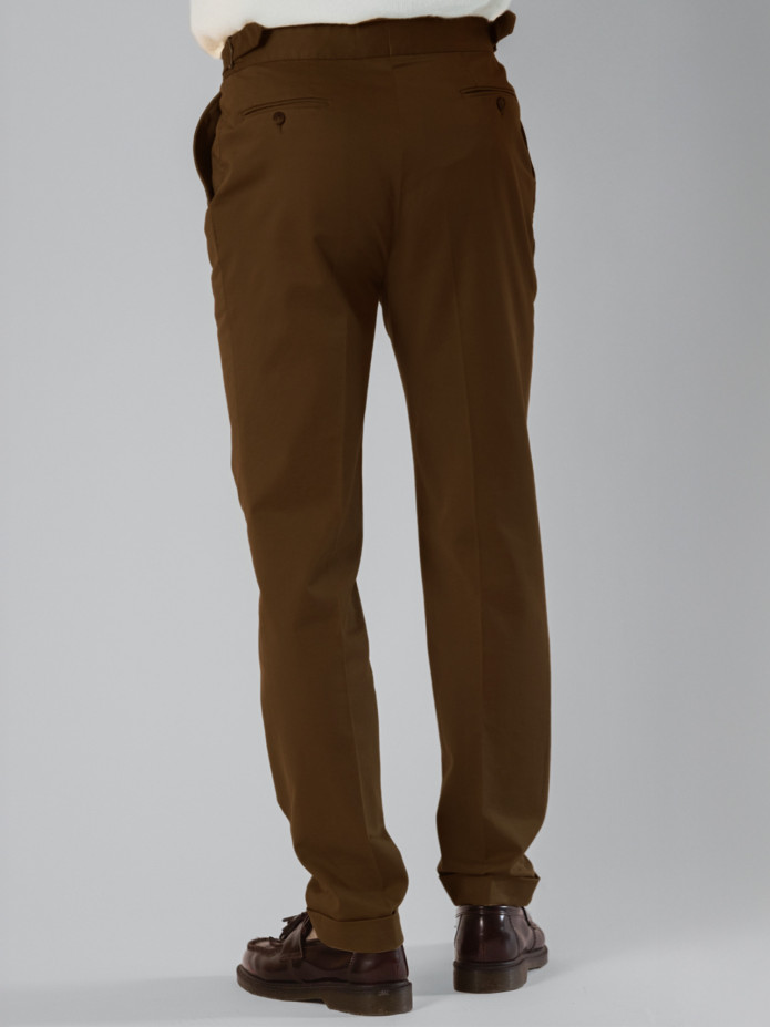 Pantalón de pinzas marrón - Bilbao