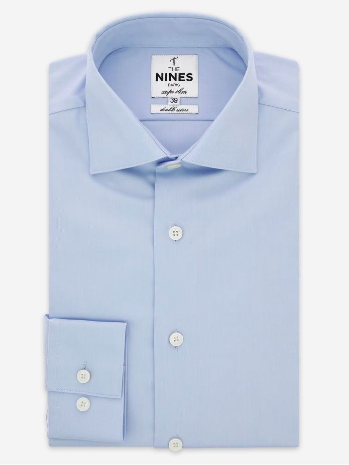 Camisa antiarrugas cuello italiano azul cielo
