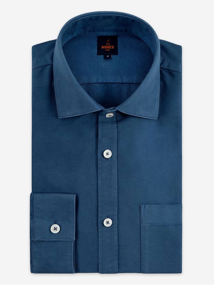 Camisa de cuello italiano en oxford orgánico azul tormenta