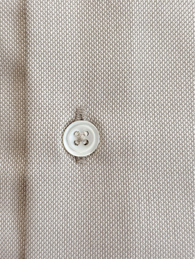 Camisa de cuello francés inarrugable en Royal Oxford marrón
