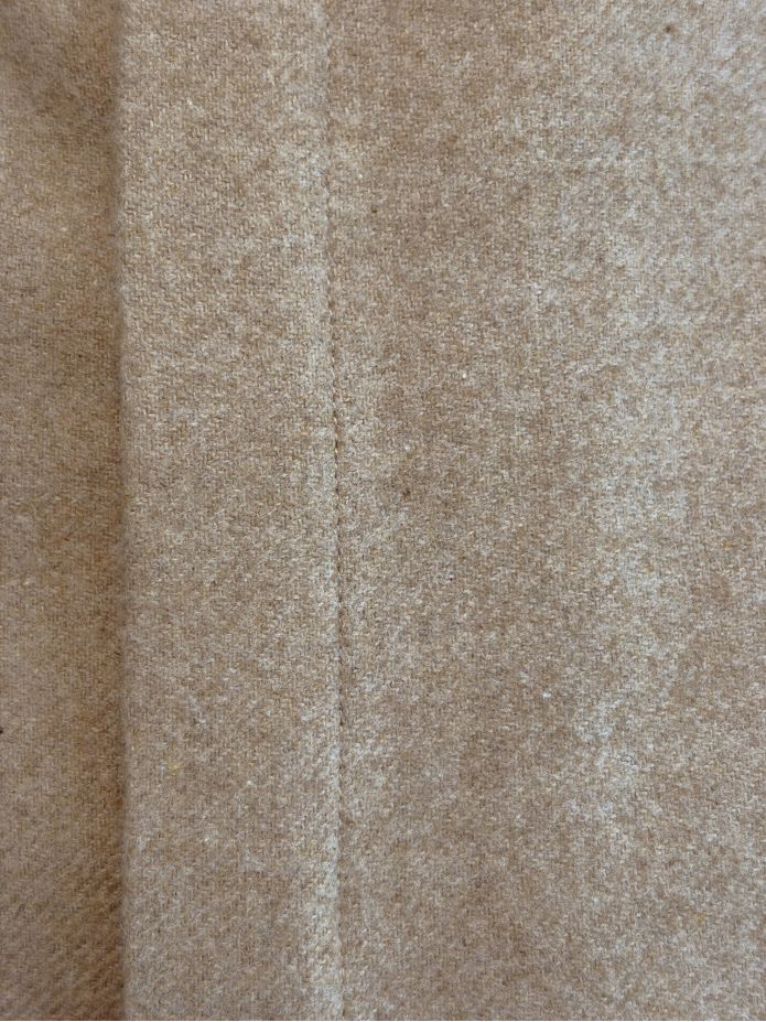 Camisa de cuello italiano invertido en franela beige