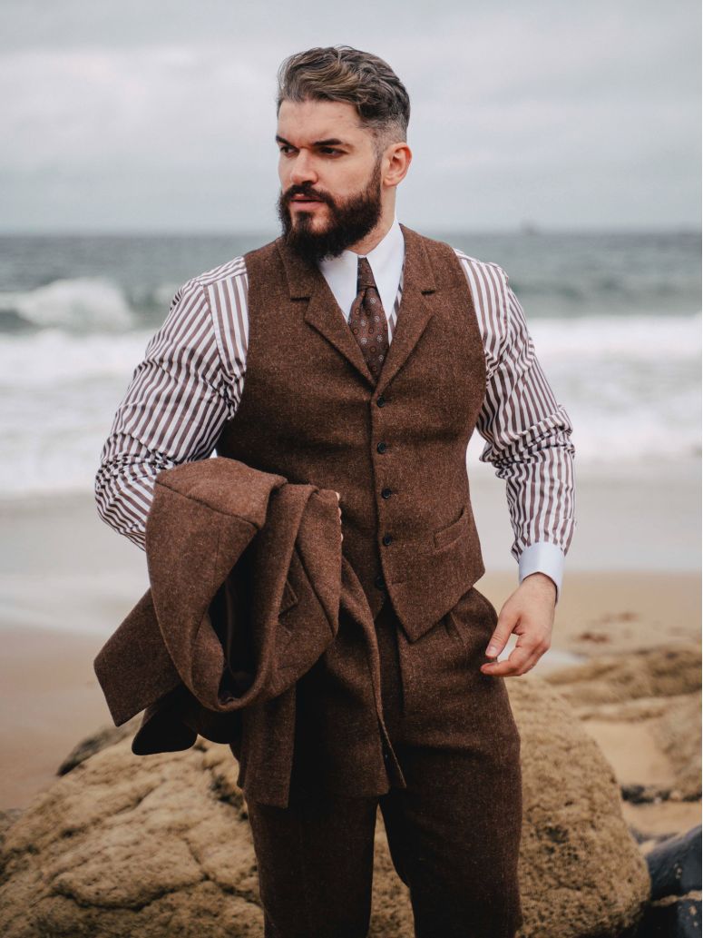 Chaleco de traje de lana shetland marrón Braemer