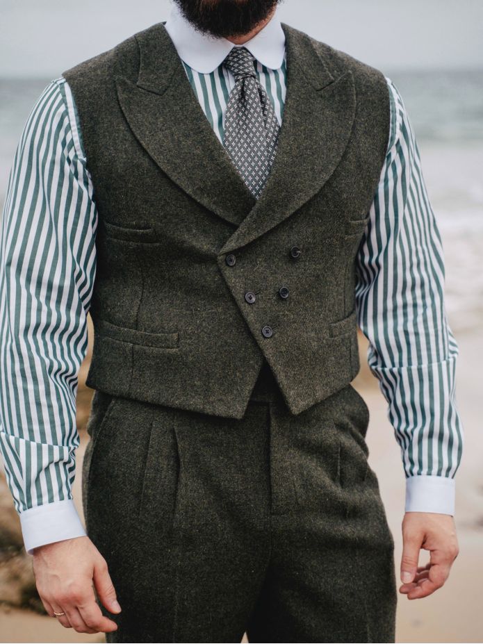 Chaleco de traje de lana shetland verde loden Kildare