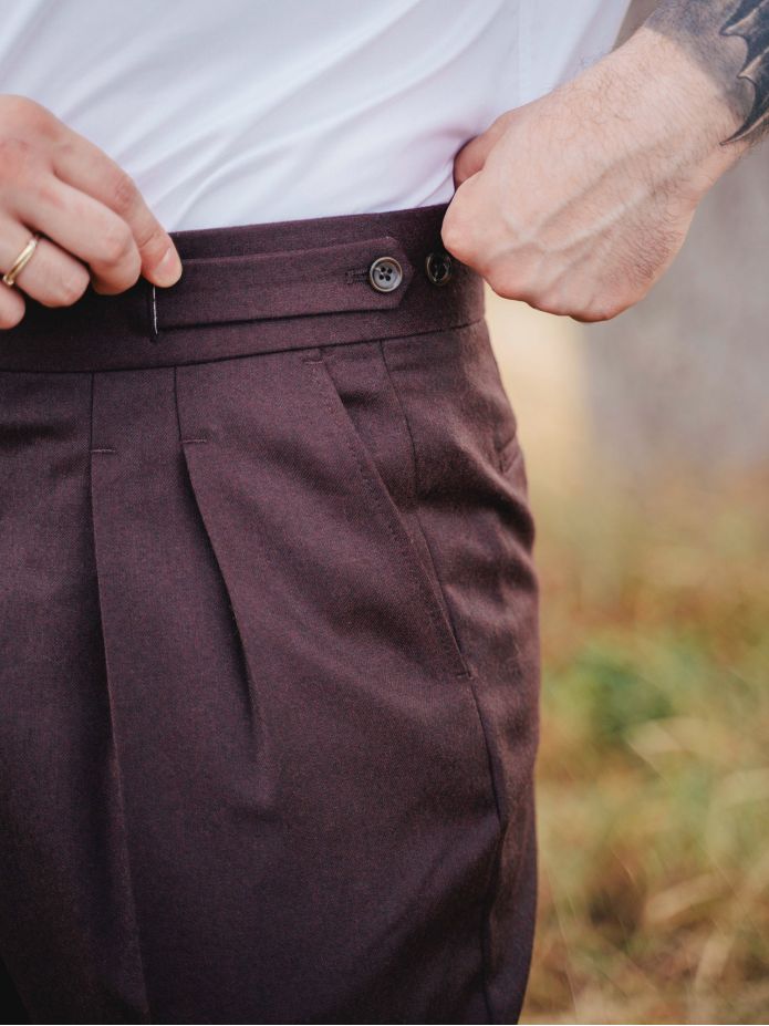 Pantalón de traje gurkha burdeos Dharan