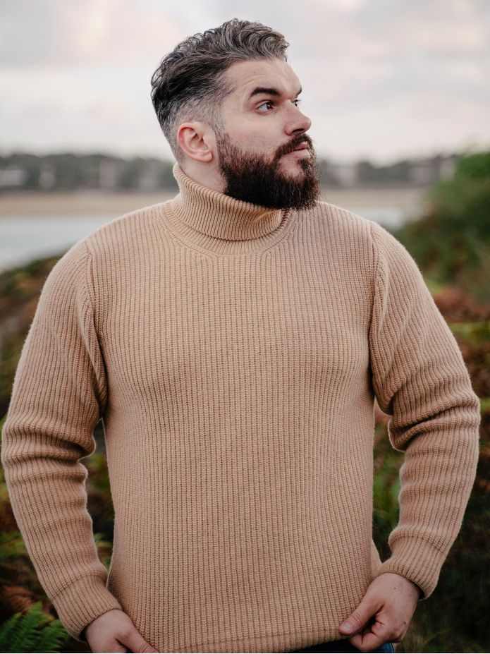 Jersey de cuello vuelto camel Adam
