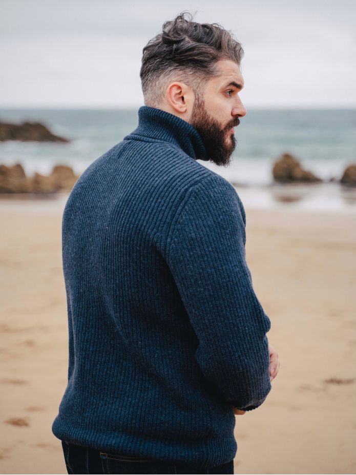 Jersey de cuello alto azul Adam