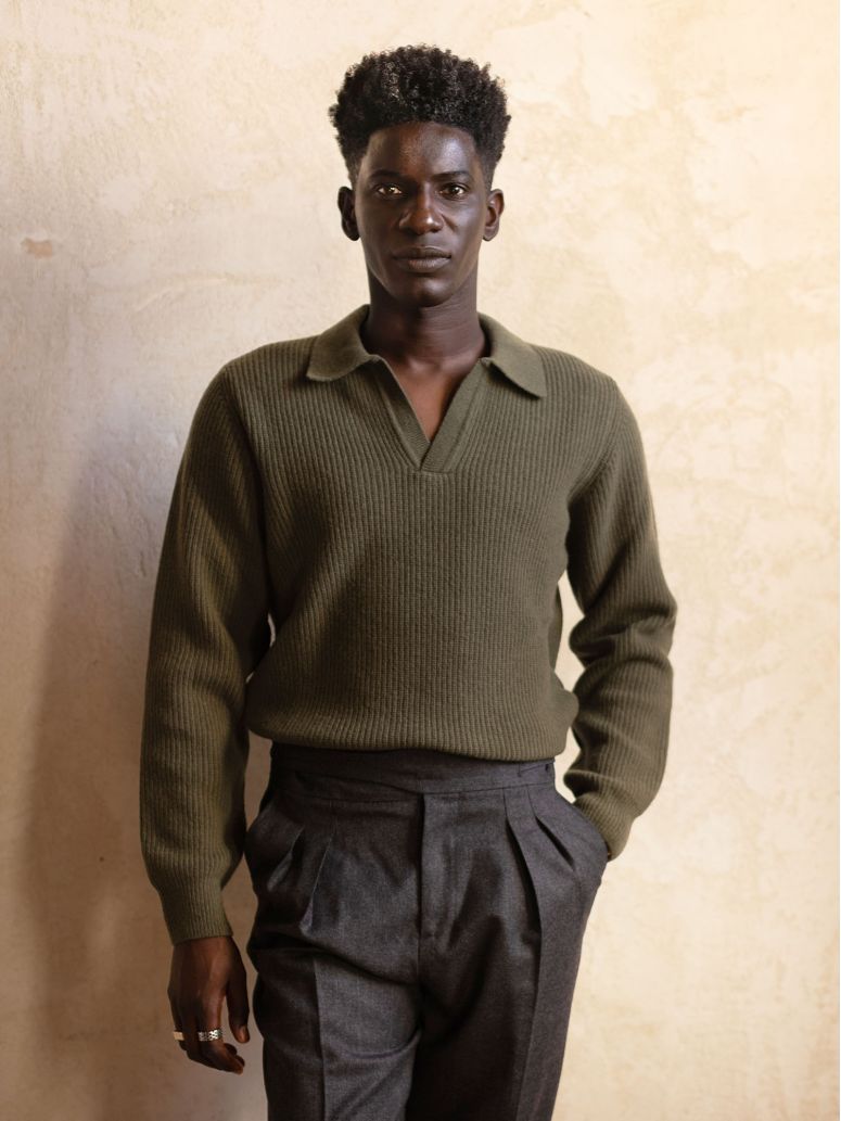 Jersey de punto verde con cuello polo Finn