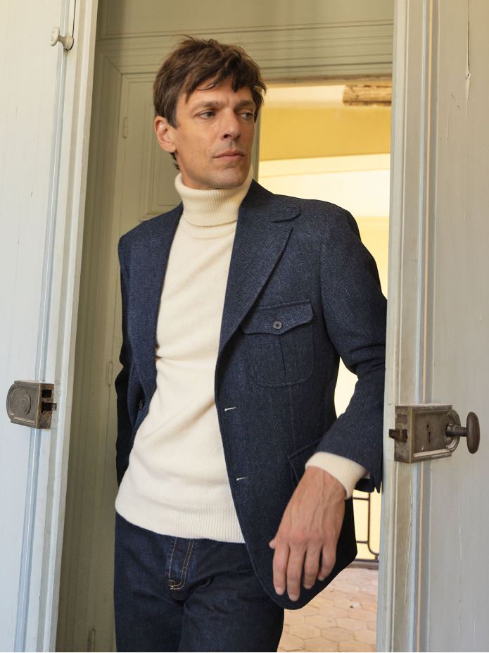 Jersey de cuello alto crudo Grant