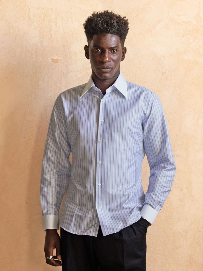 Camisa de cuello francés inarrugable a rayas azul cielo y violeta