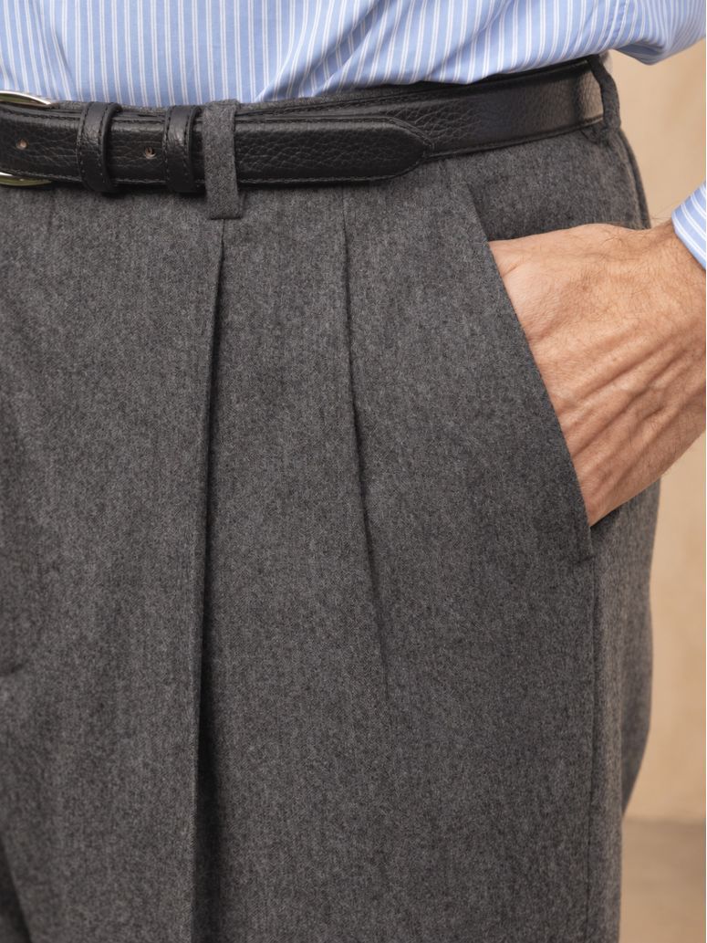 Pantalón de franela gris de tiro alto Faro