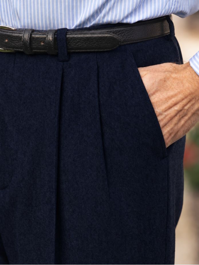 Pantalón de franela azul marino de tiro alto Faro