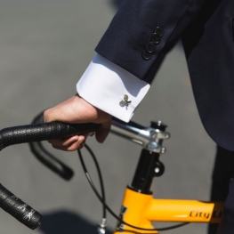 Los gemelos, un accesorio de moda por derecho propio