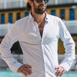 ¿Cómo combinar camisa y situación?