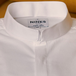 El nuevo cuello invertido pequeño