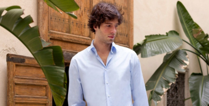¿Cómo llevar una camisa en verano?